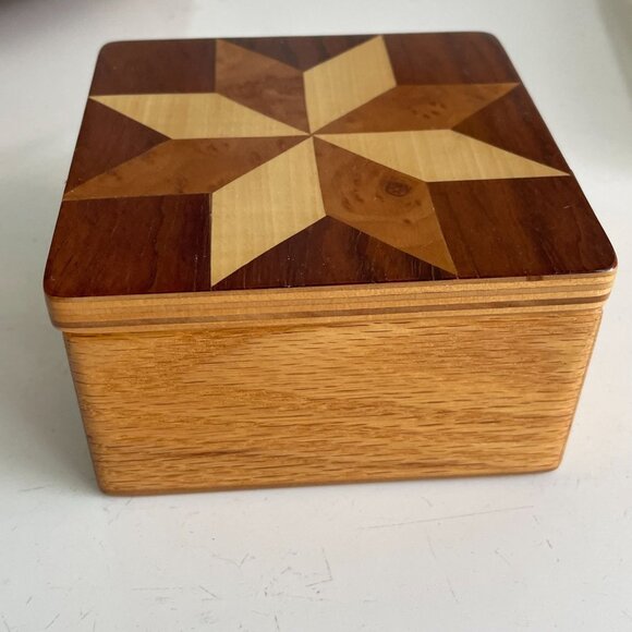Wooden Jewelry Box Inlay Star Design Hinged Lid Keepsake Quilt Marquetry Vintage - Picture 4 of 9